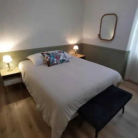 Grand Appartement Avec Jardin Bretenoux Extérieur photo